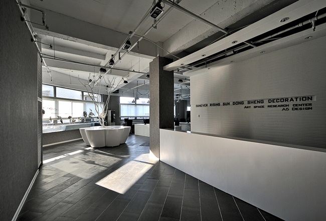 辦公室裝修硬裝基礎(chǔ)設(shè)施完成后，怎么搭配軟裝呢？